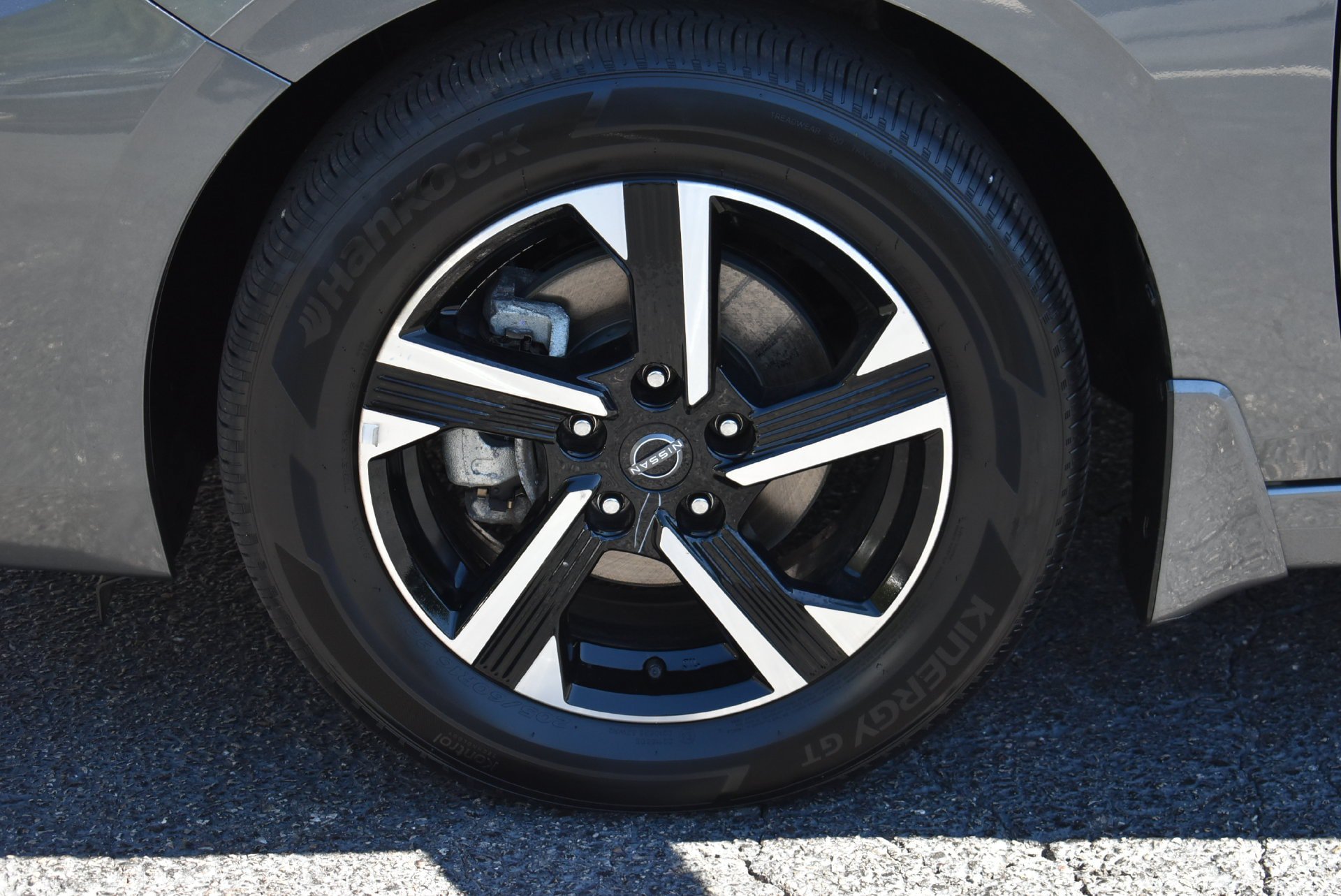 Used 2025 Nissan Sentra SV w/ Trunk Package FWD image 10