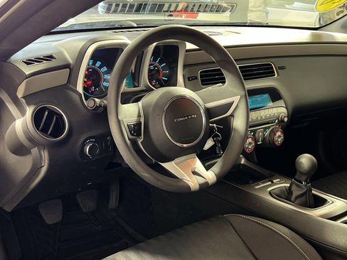 Used 2011 Chevrolet Camaro LS image 21