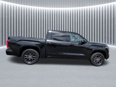 Used 2022 Toyota Tundra Platinum w/ Advanced Package AWD/4WD image 4