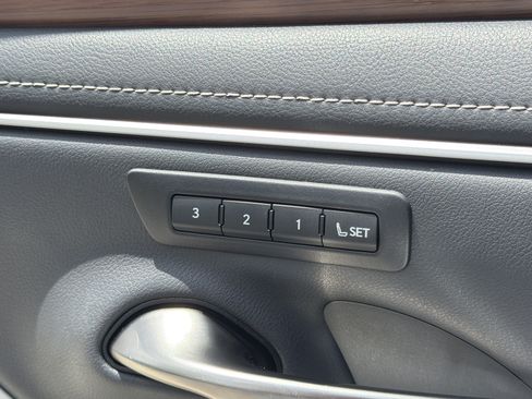 Used 2024 Lexus ES 350 w/ Premium Package FWD image 19