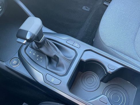 Used 2025 Kia K4 LXS image 44