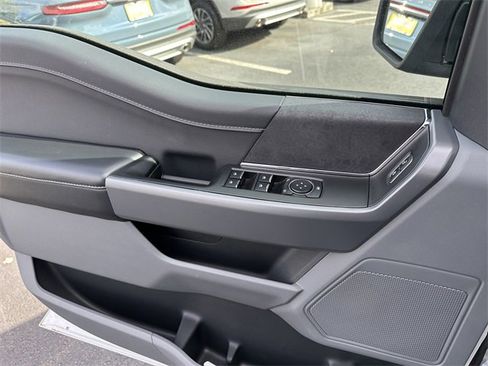 Certified 2025 Ford F150 XLT w/ Equipment Group 301A Standard image 31