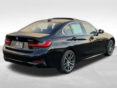 Used 2020 BMW 330i xDrive Sedan w/ Driving Assistance Package image 6
