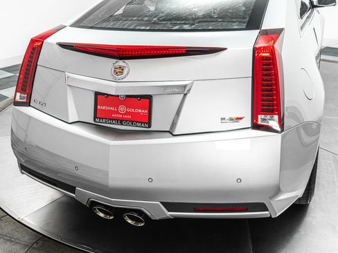Used 2011 Cadillac CTS V w/ Wood Trim Package RWD image 36