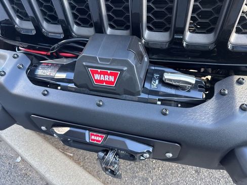 Used 2022 Jeep Wrangler Unlimited Rubicon w/ Xtreme Recon 35" Tire Package AWD/4WD image 5