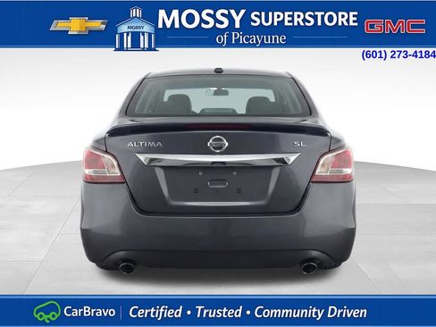 Used 2014 Nissan Altima 2.5 SL w/ Technology Package FWD image 9