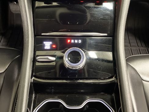 Used 2023 Jeep Grand Cherokee L Limited w/ Luxury Tech Group II AWD/4WD image 26