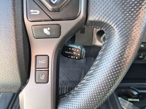 Used 2021 Toyota Tacoma TRD Off-Road w/ Technology Package image 36