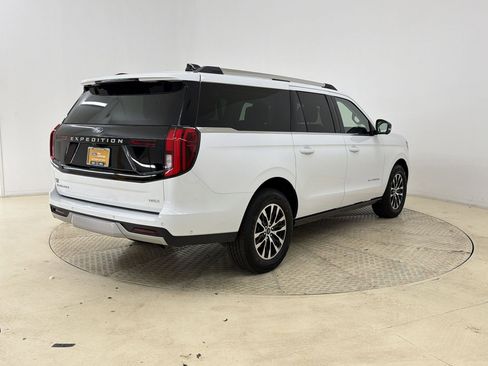 Certified 2025 Ford Expedition Max Platinum AWD/4WD image 9