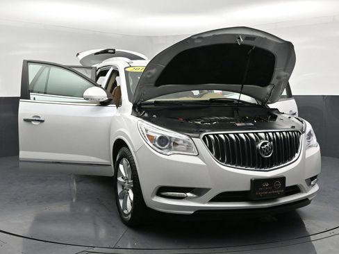 Used 2017 Buick Enclave Premium image 38