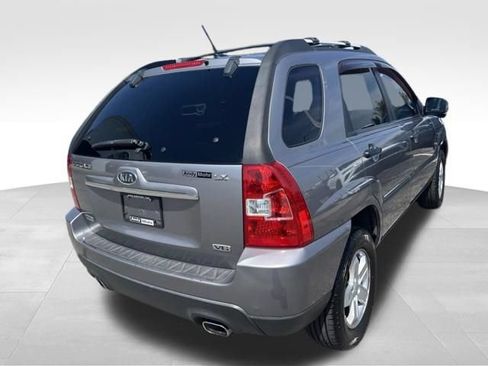 Used 2009 Kia Sportage LX AWD/4WD image 11