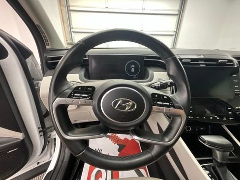 Used 2022 Hyundai Tucson SEL w/ Convenience + Premium Package FWD image 9