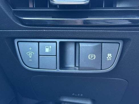 Used 2024 Kia EV6 Light RWD image 34