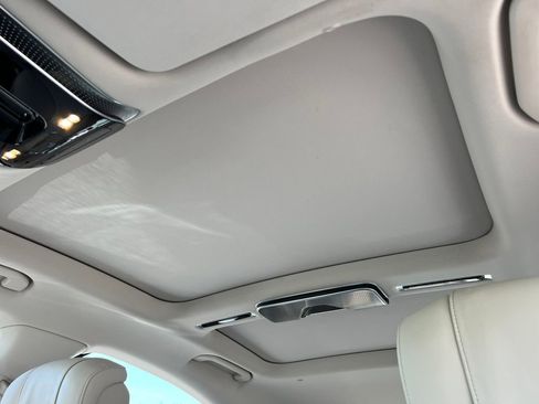 Used 2022 Mercedes-Benz S 580 4MATIC Sedan w/ Rear Seat Package image 11