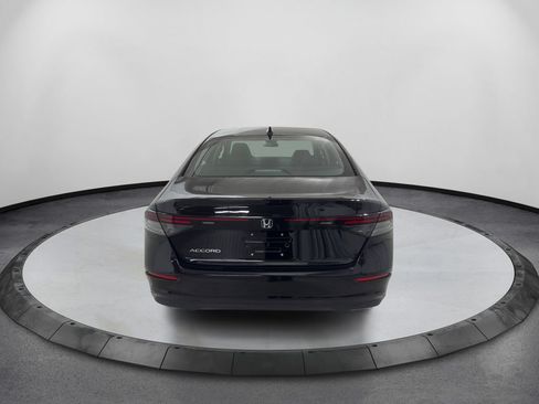 Used 2026 Honda Accord SE image 7