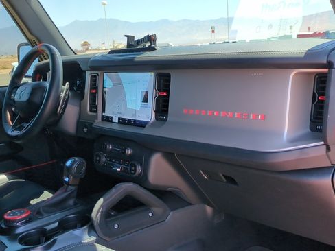 Used 2024 Ford Bronco Raptor AWD/4WD image 32