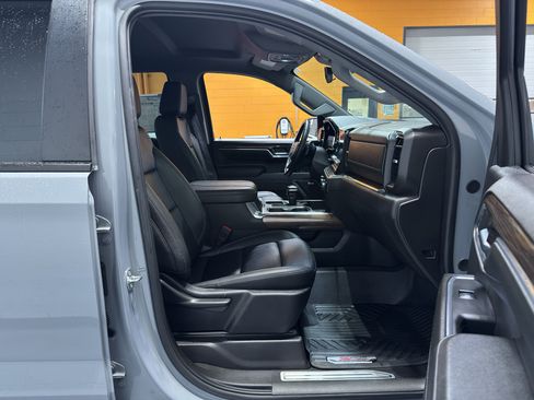 Used 2024 Chevrolet Silverado 1500 RST w/ Convenience Package II AWD/4WD image 22