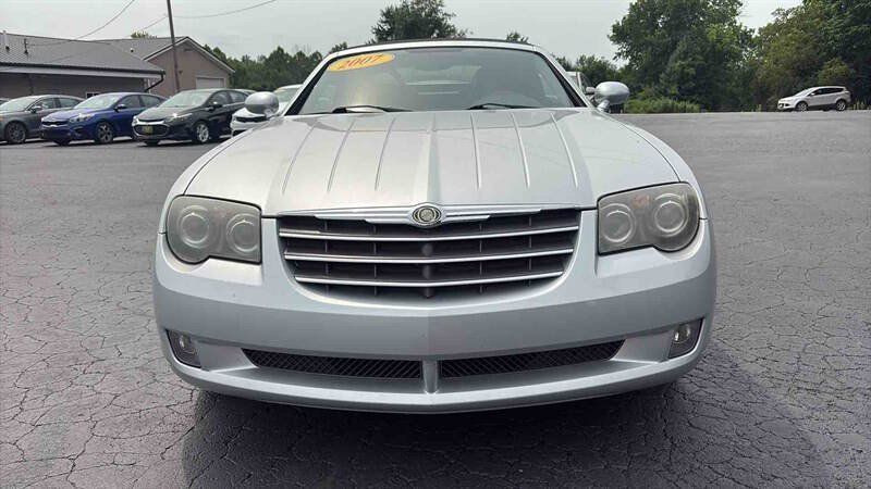 Used 2007 Chrysler Crossfire Limited RWD image 3