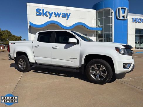 Used 2020 Chevrolet Colorado Z71 image 1