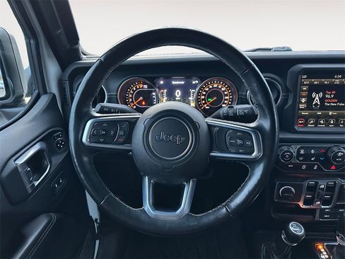 Used 2021 Jeep Wrangler Unlimited Sahara image 12