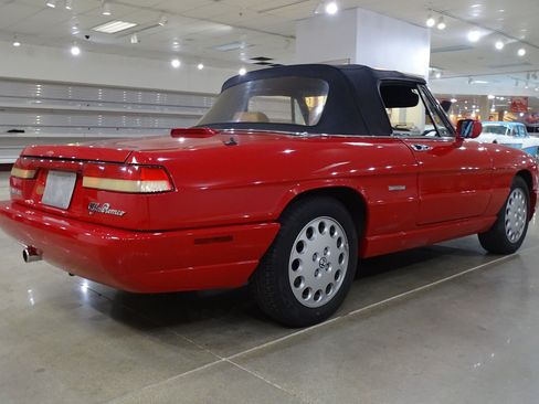 Used 1991 Alfa Romeo Spider Veloce RWD image 15