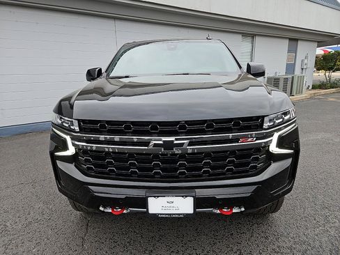 Used 2022 Chevrolet Tahoe Z71 w/ Z71 Off-Road Package image 5