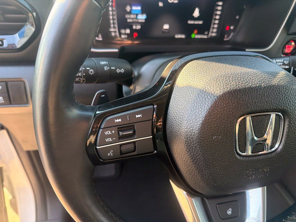 Used 2023 Honda Pilot Elite image 20