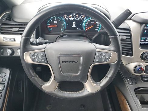 Certified 2019 GMC Yukon Denali w/ Open Road Package image 7