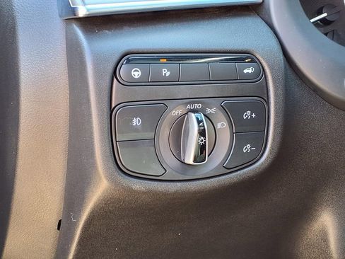 Used 2022 INFINITI QX50 Luxe w/ Appearance Package image 17