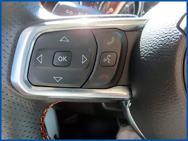 Used 2023 Jeep Gladiator Mojave w/ Cold Weather Group AWD/4WD image 16