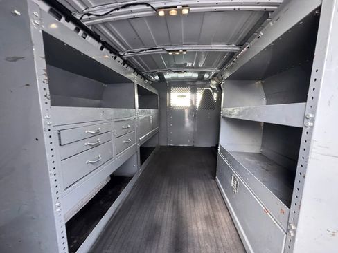 Used 2021 Chevrolet Express 2500 w/ Communications Package image 24