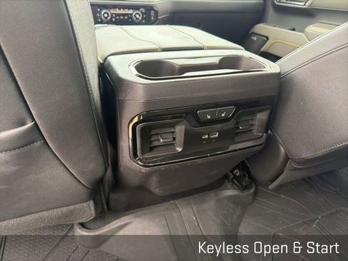 Used 2024 Chevrolet Silverado 1500 ZR2 image 30