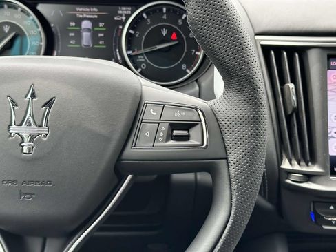 New 2023 Maserati Levante Modena AWD/4WD image 8