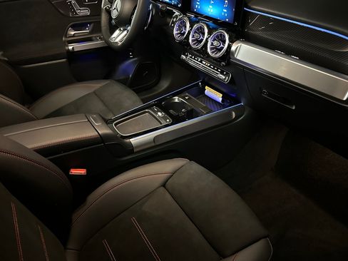 New 2026 Mercedes-Benz GLB 35 AMG 4MATIC image 15