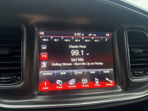 Used 2014 Dodge Charger R/T image 23