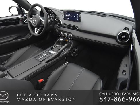 New 2025 MAZDA MX-5 Miata RF Grand Touring image 29