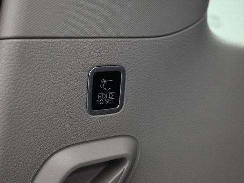 Used 2022 Jeep Wagoneer Series I w/ Premium Group I image 20