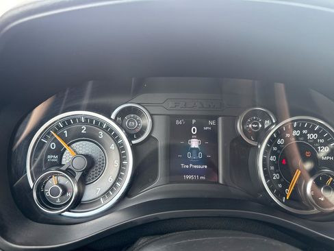 Used 2020 RAM 1500 Big Horn AWD/4WD image 8