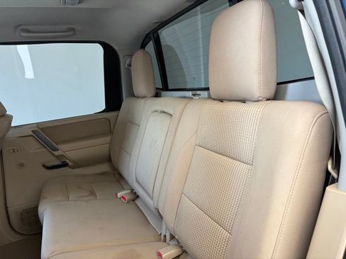 Used 2014 Nissan Titan SV w/ SV Value Truck Package RWD image 31
