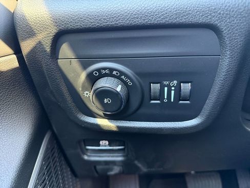 New 2026 Jeep Grand Cherokee Limited AWD/4WD image 18