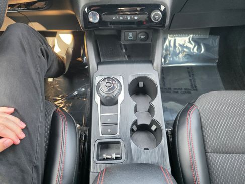 Used 2023 Ford Escape ST-Line Select w/ Tech Pack #2 AWD/4WD image 13