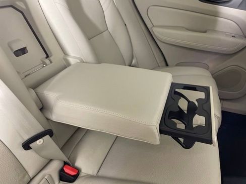 Certified 2024 Volvo XC60 T8 Plus w/ Protection Package Premier image 36