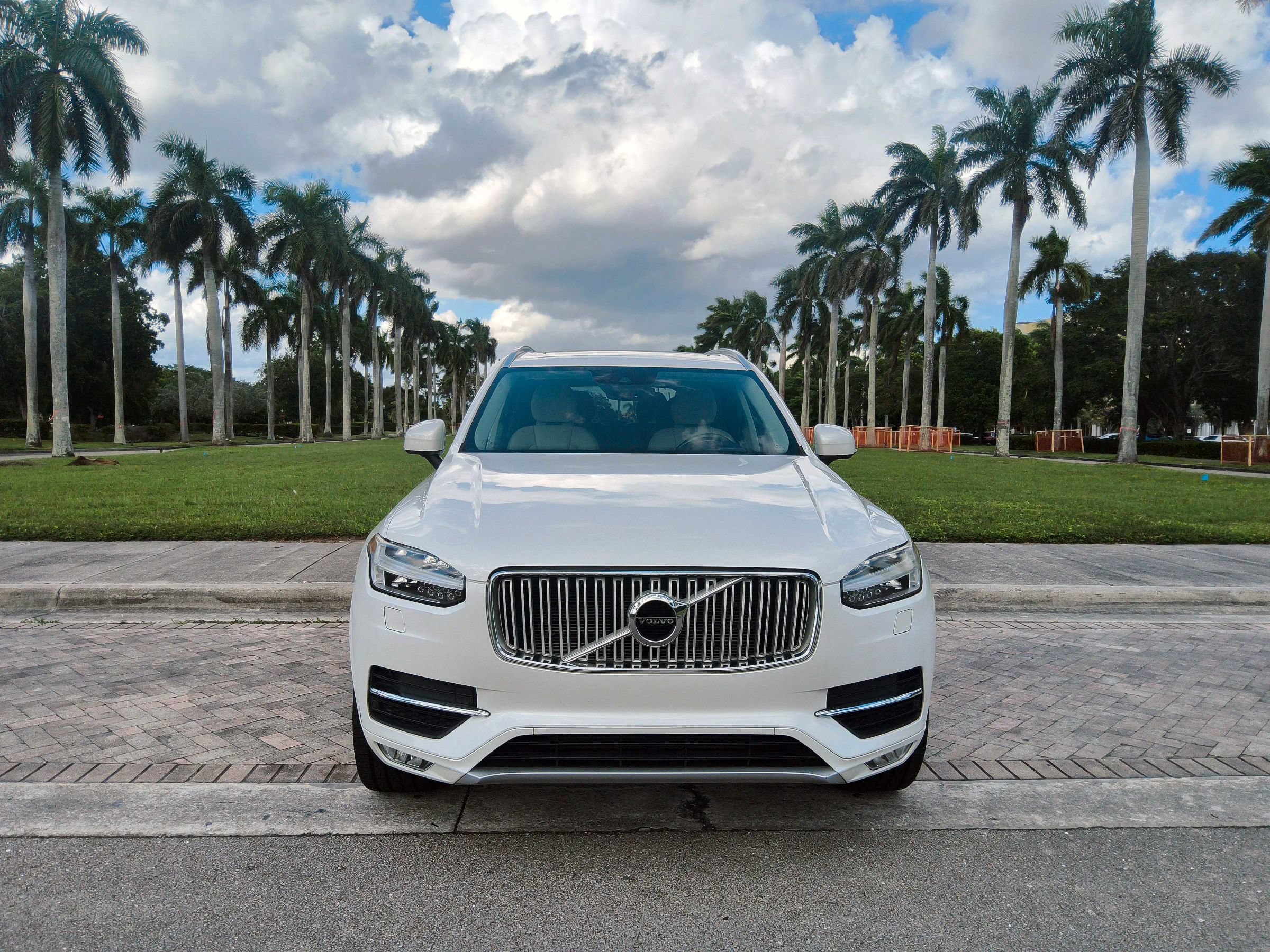 Used 2016 Volvo XC90 T6 Inscription AWD/4WD image 2