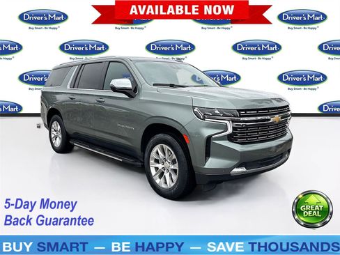 Used 2023 Chevrolet Suburban Premier image 1