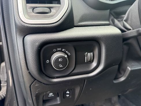 Used 2022 RAM 1500 Big Horn AWD/4WD image 17