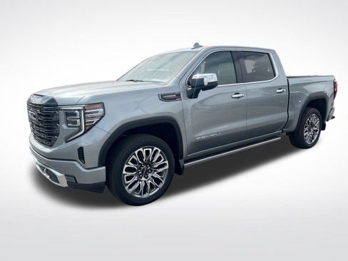 Used 2025 GMC Sierra 1500 Denali Ultimate AWD/4WD image 7