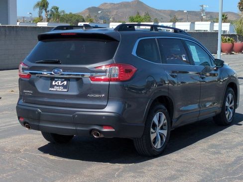 Used 2023 Subaru Ascent Premium w/ Convenience Package AWD/4WD image 6