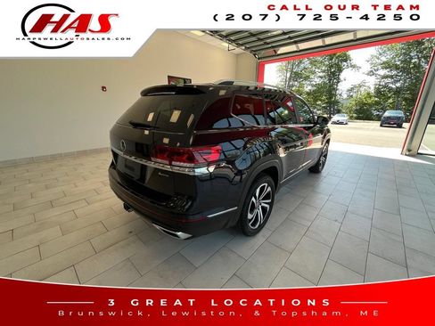 Used 2023 Volkswagen Atlas SEL AWD/4WD image 6