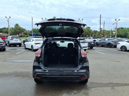Used 2024 Nissan Kicks S FWD image 20
