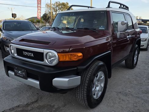 Used 2008 Toyota FJ Cruiser 4WD image 5